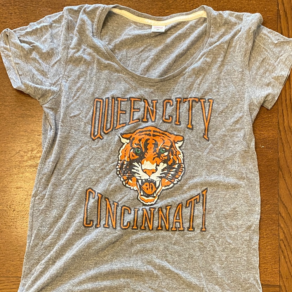 HOMAGE Bengals Gray T-Shirt